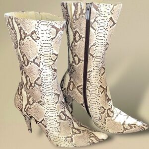 COLIN STEWART Leather Snake Embossed Calf High Boots Cream Tan Brown Size 9